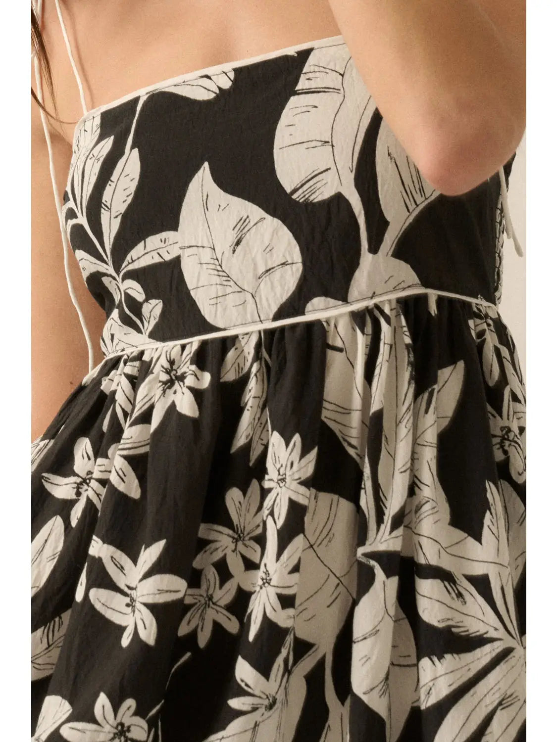 Black Tropical Maxi Dress showcasing fitted bodice