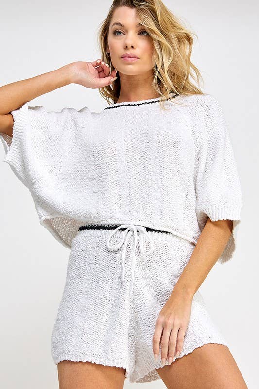 White/Black Textured Pullover Knit Style Top