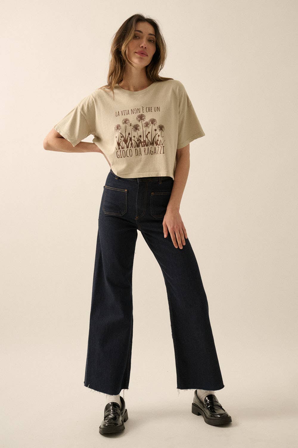 Stone Gioco Da Ragazzi Vintage Cropped Graphic Tee in beige colourway