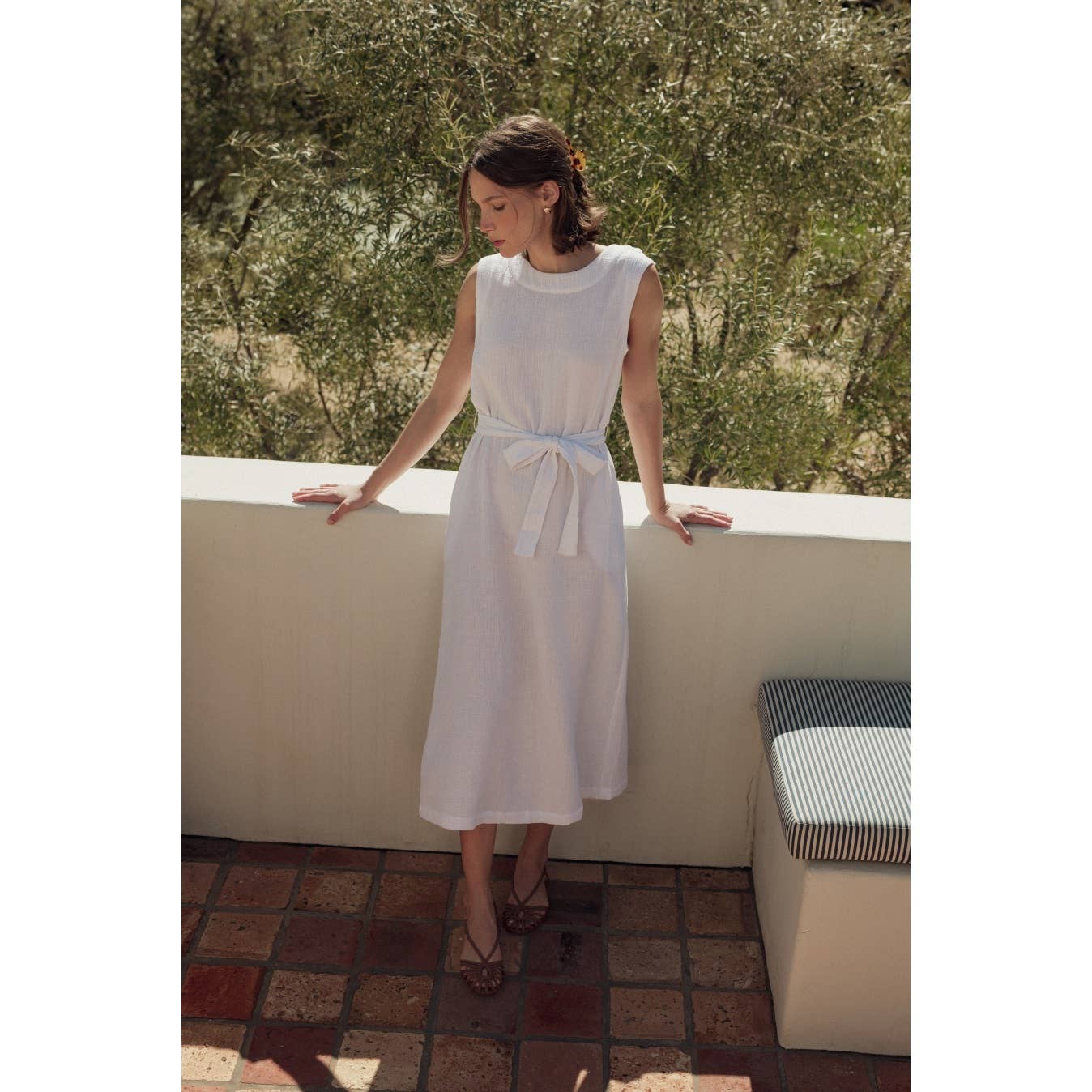 White Gauze Tie Front Sleeveless Midi Dress with tie waist