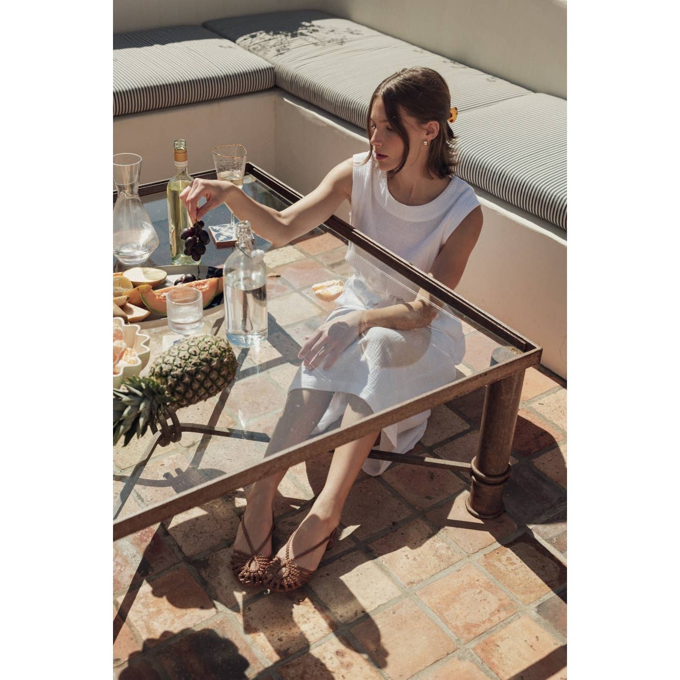 White Gauze Tie Front Sleeveless Midi Dress for casual wear